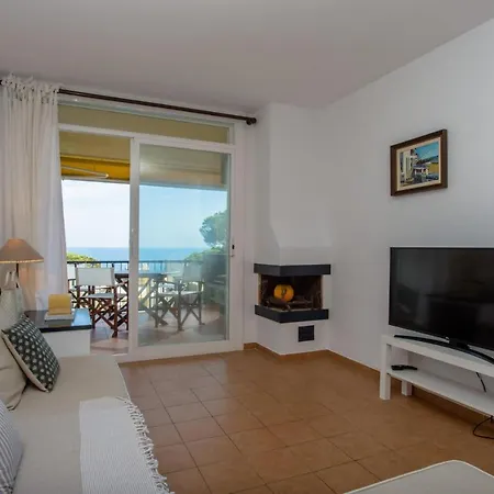 C-5 5 Pax Apartment *